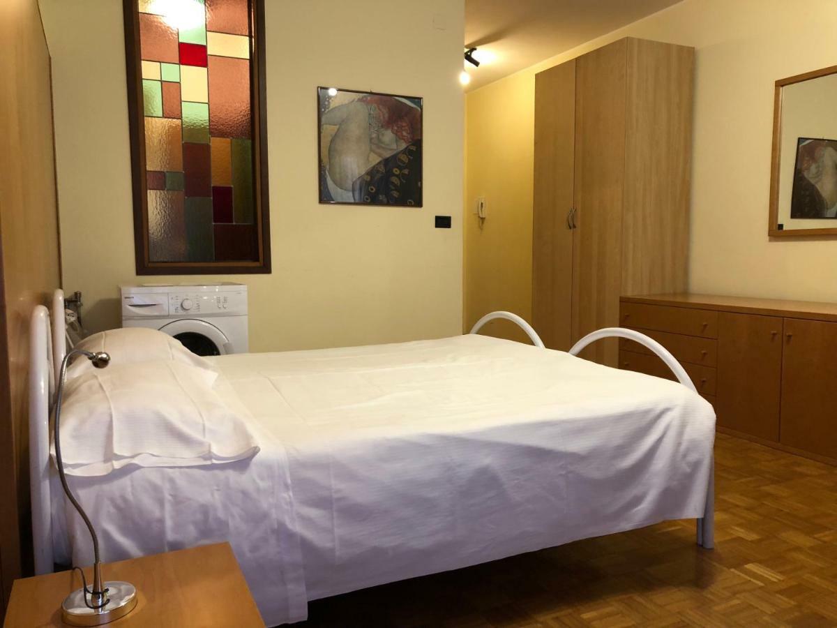 M14 Duomo Apartments Падуа Екстериор снимка